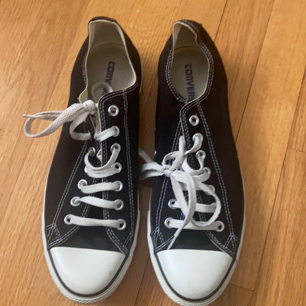 Low top Converse